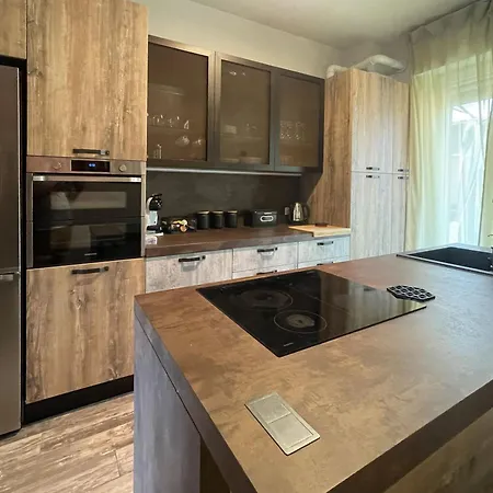 Apartment Holyday Luxury With Jacuzzi Tub *